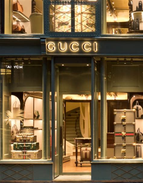 where is the nearest gucci store|gucci store locations near me.